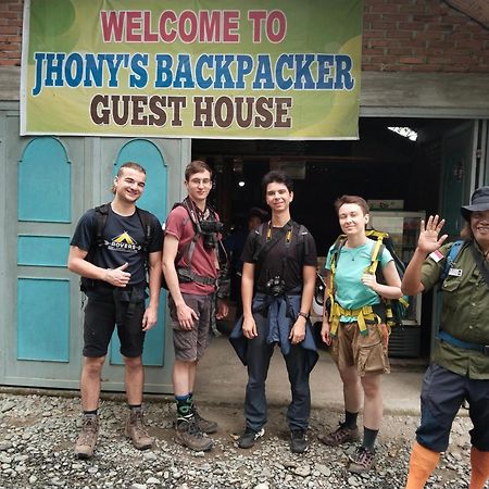 Jhony'S Backpacker-Guest House Only Stay Here Book Treking With Us Bukit Lawang Exterior foto